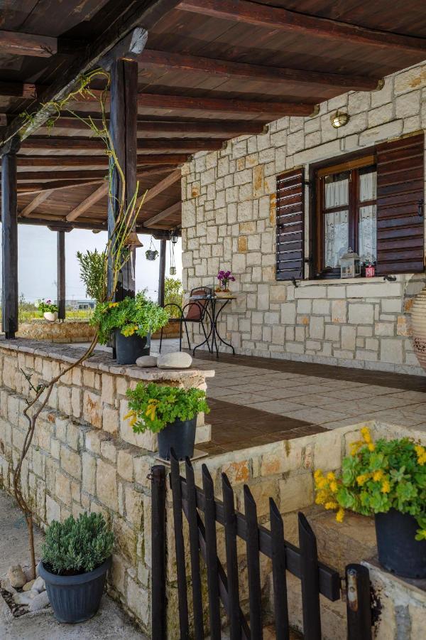 Varta Village - Elea House Kalipádhon Exterior foto